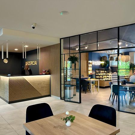 Gosciniec Promus Hotel Zabrze Bagian luar foto
