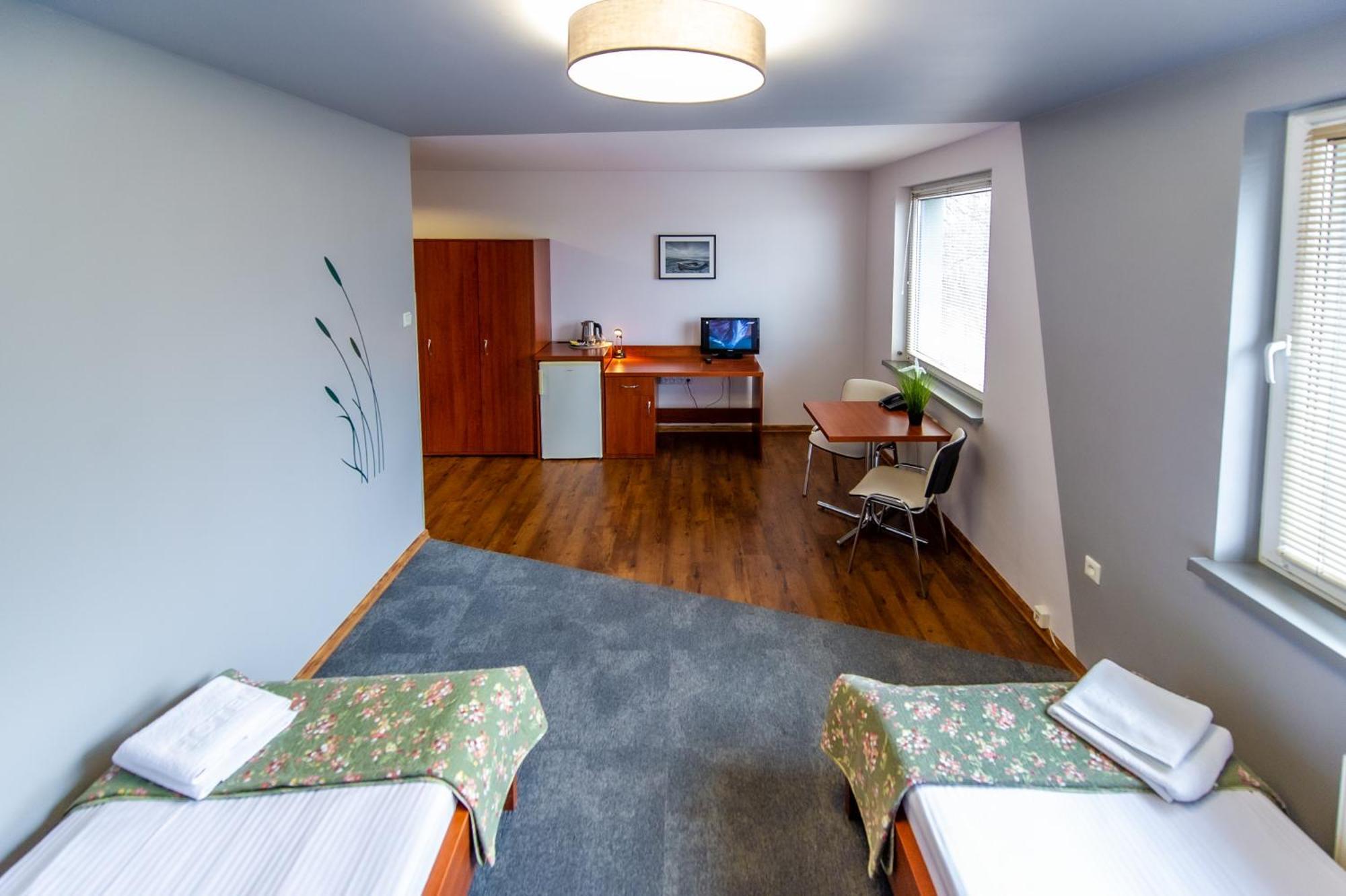 Gosciniec Promus Hotel Zabrze Bagian luar foto